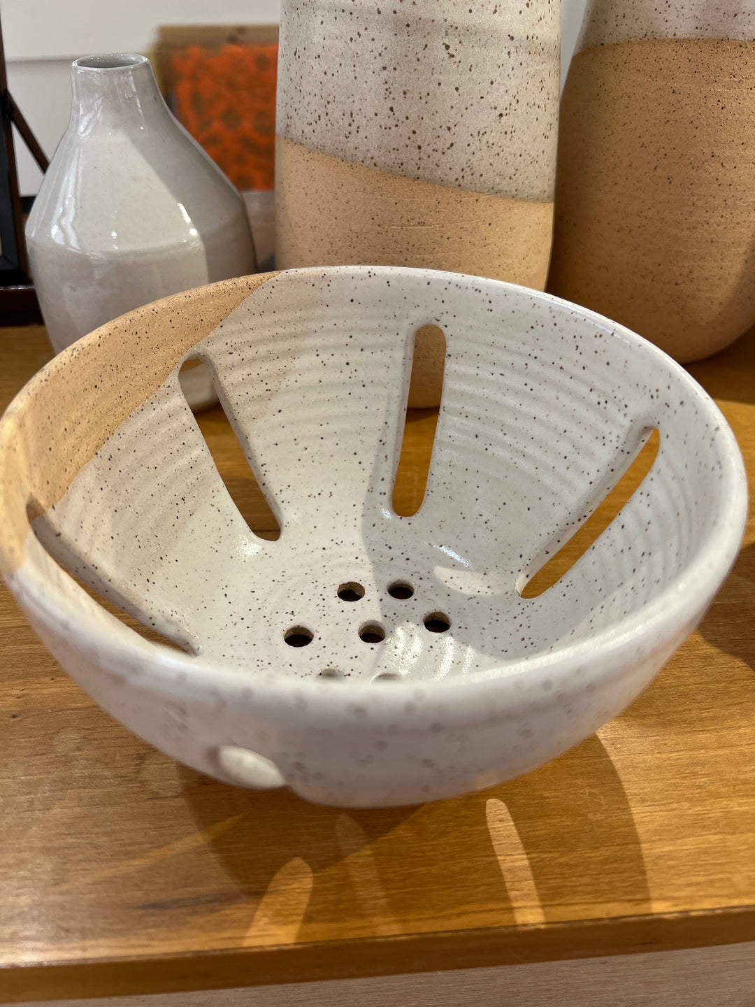 Berry Bowl- Speckled White