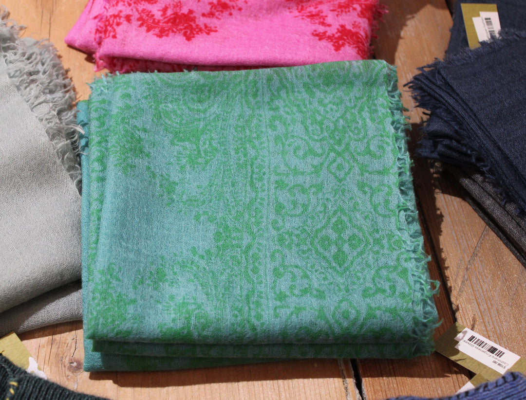 Cashmere Whisper Paisley Scarf- Mid Aqua/Lime