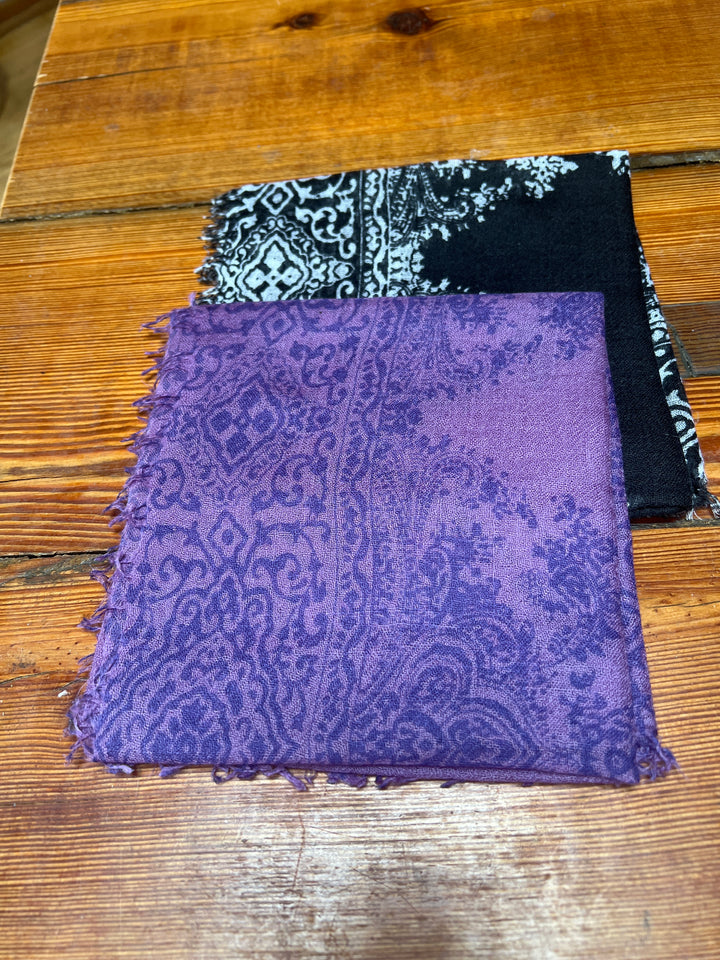 Cashmere Whisper Paisley Scarf - Lavender/New Blue