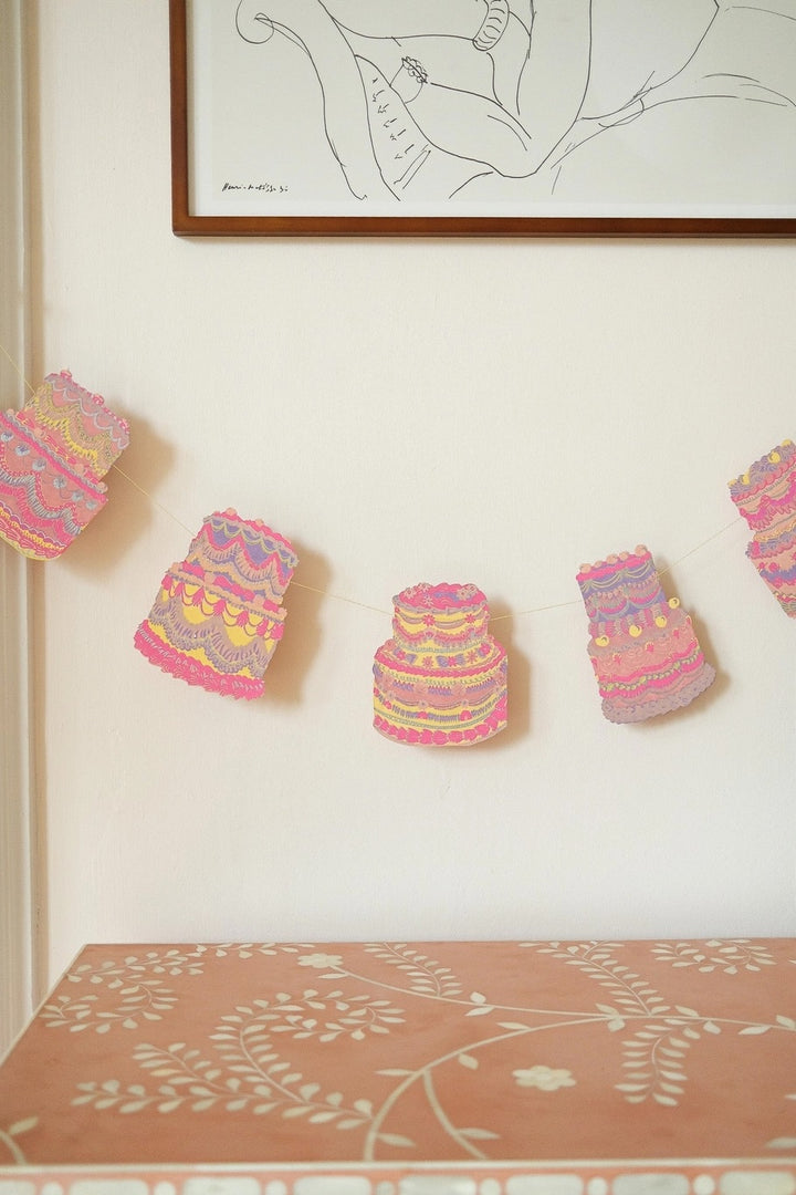Celebration Cakes Garland