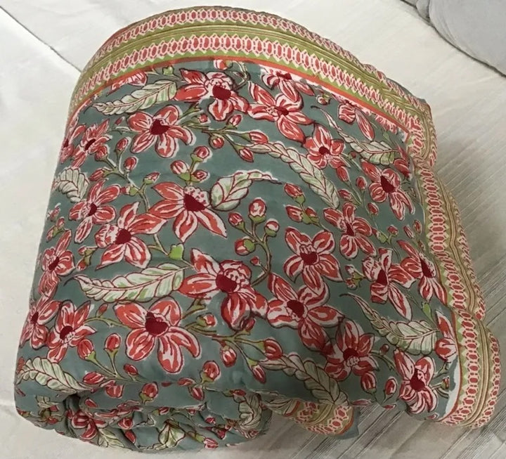 Frangipani Quilt - Queen