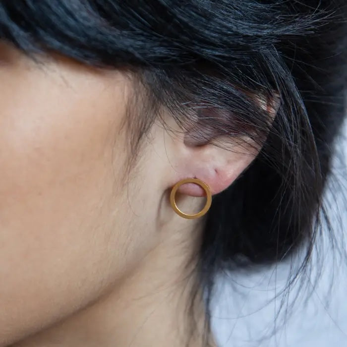 Gold Open Circle Stud Earring