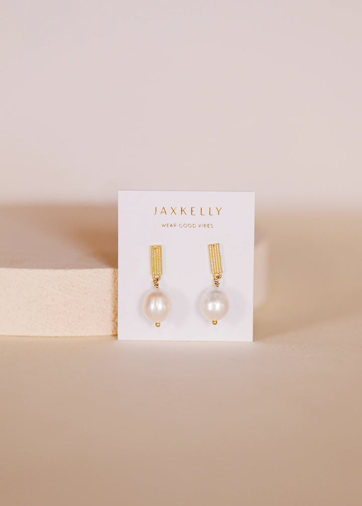 Rectangle Pearl Drop Earring